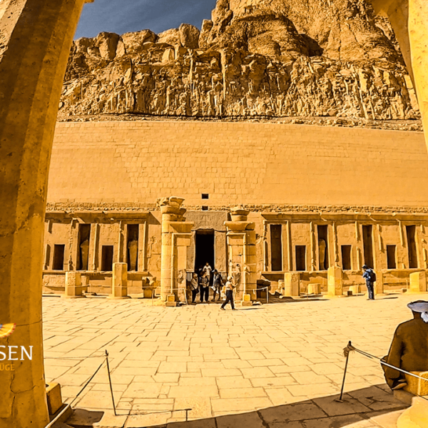 Übernachtung in Luxor ab Hurghada Zwei Nächte zu Luxor, Dandara Tempel und Abydos Tempel in einem Paket mit TMXREISEN-Ausflüge Hurghada-Hurghada Ausflugsziele-Hurghada Ausflüge-Den Dara.
