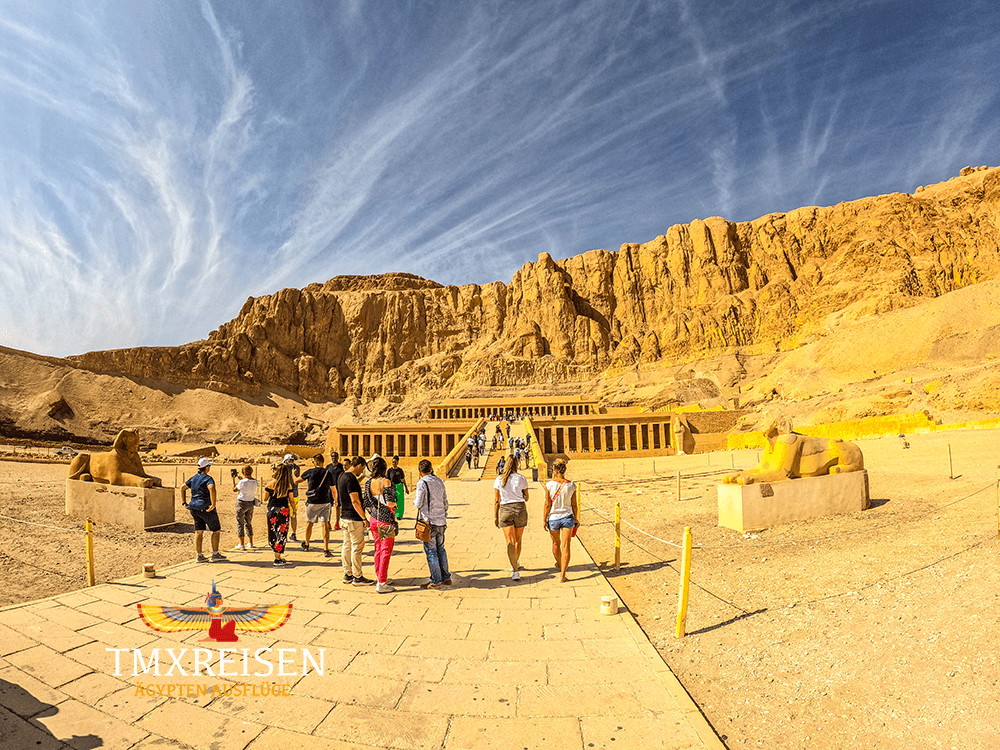 Theben West ab Luxor Privat-Luxor Ausflüge-Tal der Könige-Hatschepsut Tempel-Sehenswürdigkeiten Luxor-luxor aktivitäten-Koloss von Memnon