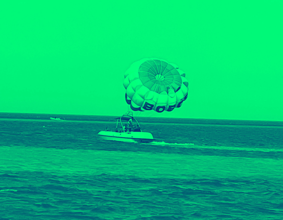 Parasailing in Hurghada