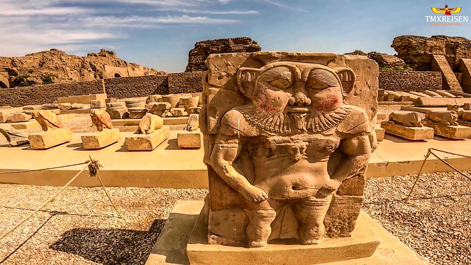 Von Marsa Alam und von El Quseir Tages Ausflug nach Dandara und Abydos Tempel bei TMXREISEN-Dandara Abydos von MarsaAlam Privat-Marsa Alam Ausflüge-El Quseir Ausflüge-mögliche Aktivitäten in Marsa Alam-Marsaalam-Dandara-Abydos