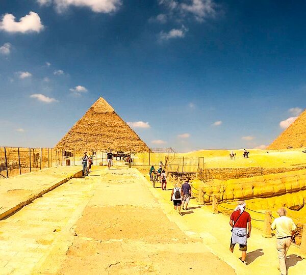 ägypten urlaub .Entdecken Sie Ihren Traumurlaub in Ägypten mit TMXREISEN! Wir bieten vielfältige Ausflüge und maßgeschneiderte Rundreisen, um die faszinierende Kultur und atemberaubende Landschaften Ägyptens zu erleben. Buchen Sie jetzt und genießen Sie unvergessliche Abenteuer!